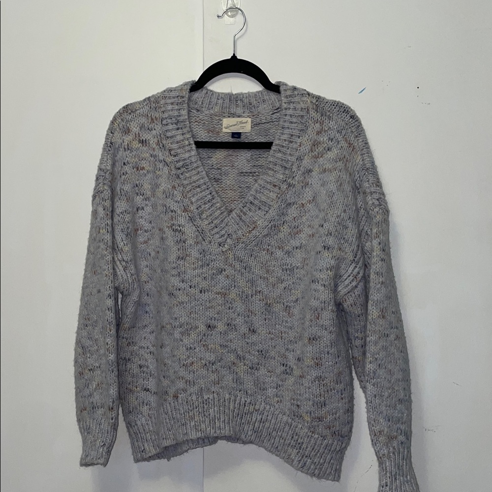 Universal Thread Speckled Gray V-Neck Sweater - image 1